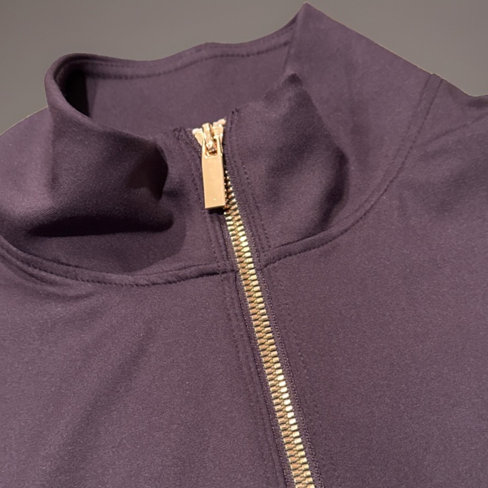 Balance Never used no tags Women's Purple Jacket small gold zip up - Picture 3 of 4